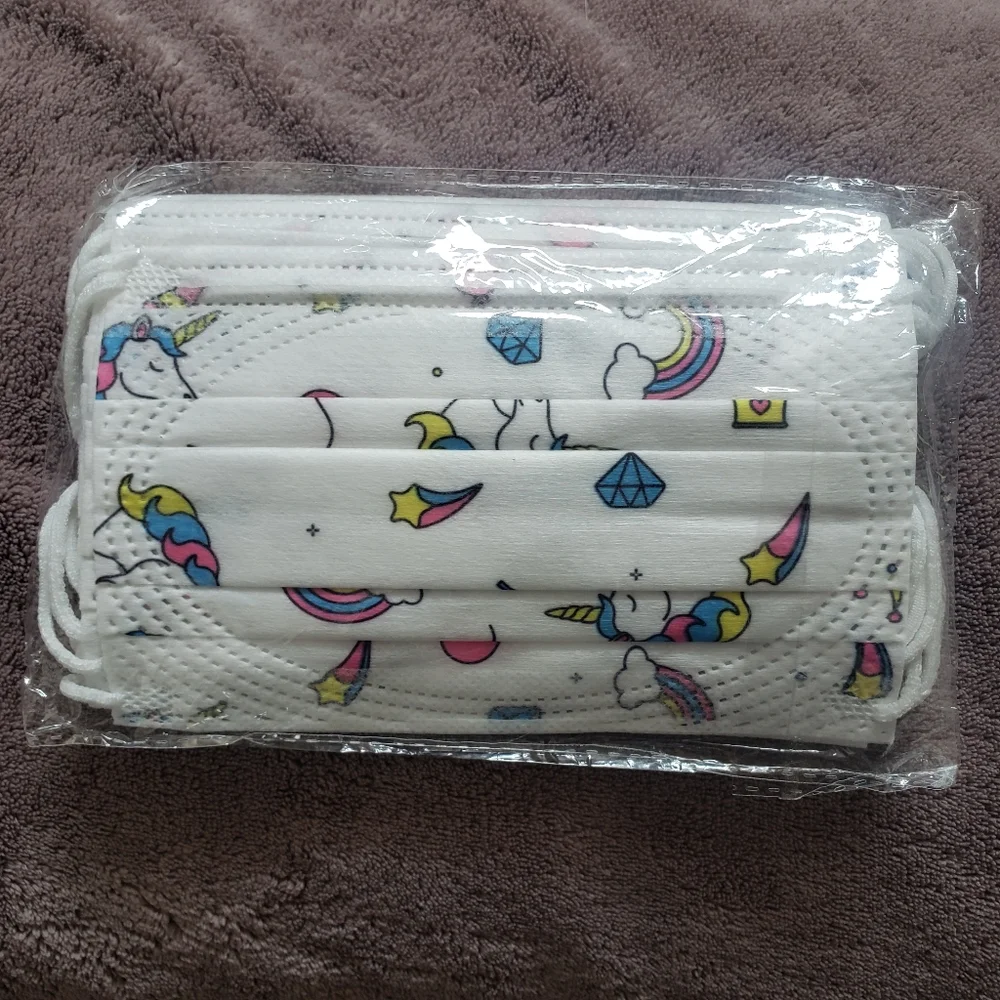 - 🦄💎 Kids disposable face masks 💎🦄 10 pack